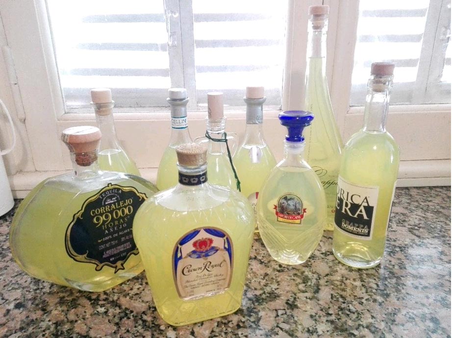 Limoncello botellas